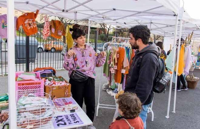 LLEGA LA FERIA FESTIVA AL MERCADO DE PULGAS