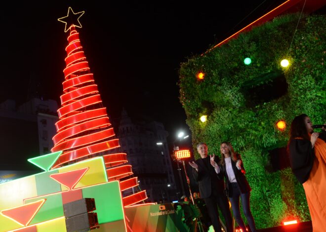 LA CIUDAD LE DIO LA BIENVENIDA A LA NAVIDAD