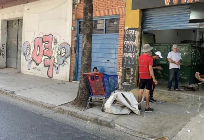 BUSCAN DECLARAR LA EMERGENCIA DE SEGURIDAD EN EL BARRIO DE CONSTITUCIÓN