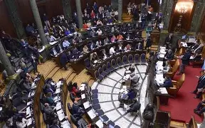 LEY DE MIGRACIONES: PIDEN RECHAZAR EL DECRETO DE MILEI