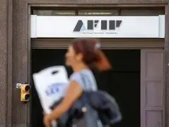 LA CIUDAD ELIMINÓ EL COSTO DE 71 TRÁMITES