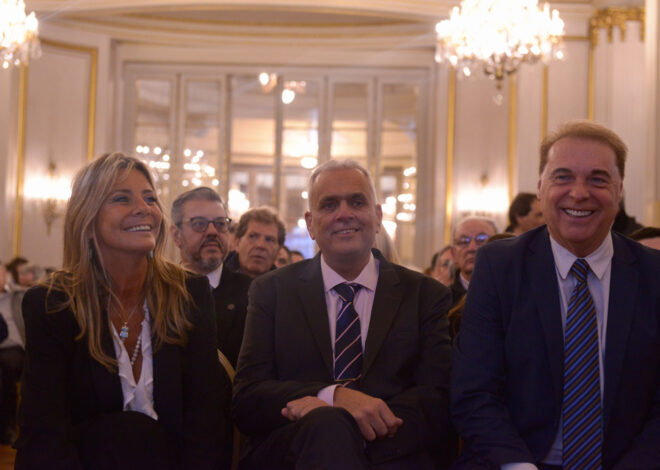 LA LEGISLATURA HOMENAJEÓ AL PERIODISTA DEPORTIVO EDUARDO RUIZ