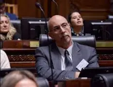 PROPONEN ELIMINAR INGRESOS BRUTOS EN ALIMENTOS Y SALUD