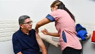 EL GOBIERNO PORTEÑO ABRIÓ UNA NUEVA ETAPA EN EL PLAN DE VACUNACIÓN CONTRA EL DENGUE