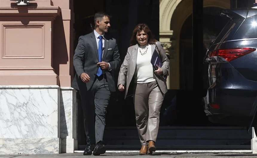 BULLRICH ARRASÓ EN LA CIUDAD