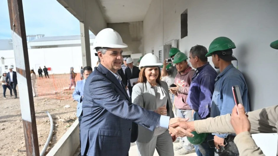 JORGE MACRI FIJA SU ESTRATEGIA Y SE MUESTRA CON PARTICIA BULLRICH