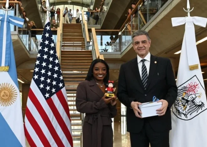 JORGE MACRI SE REUNIÓ CON LA GIMNASTA SIMÓN BILES