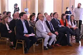 LA LEGISLATURA DECLARÓ PERSONALIDAD DESTACADA AL DOCTOR GUILLERMO KREUTZER