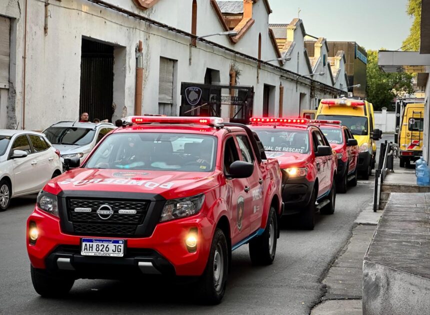 LA CIUDAD ENVIÓ BOMBEROS Y BRIGADISTAS PARA AYUDAR A COMBATIR LOS INCENDIOS EN CHUBUT
