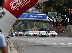 LLEGA EL CALLEJERO TC2000 A LA CIUDAD