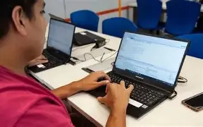 LA CIUDAD CORTA LOS PLANES SOCIALES Y CREA UN PROGRAMA DE CAPACITACIÓN Y EMPLEO