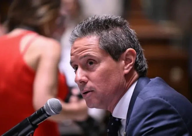 LA LEGISLATURA RECIBIRÁ ESTE MIÉRCOLES A SÁNCHEZ ZINNY PARA DAR EL INFORME DE GESTIÓN DE MACRI