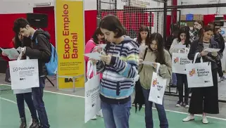MÁS DE 1000 PERSONAS EN LA 5TA EDICIÓN DE EXPO EMPLEO BARRIAL
