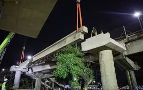 CONTINÚA LA OBRA EN EL PUENTE LABRUNA