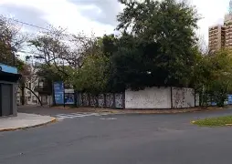 SAAVEDRA TENDRÁ UN COMPLEJO DE CANCHAS DE PÁDEL EN UN TERRENO QUE LOS VECINOS QUERÍAN PARA UN PLAZA