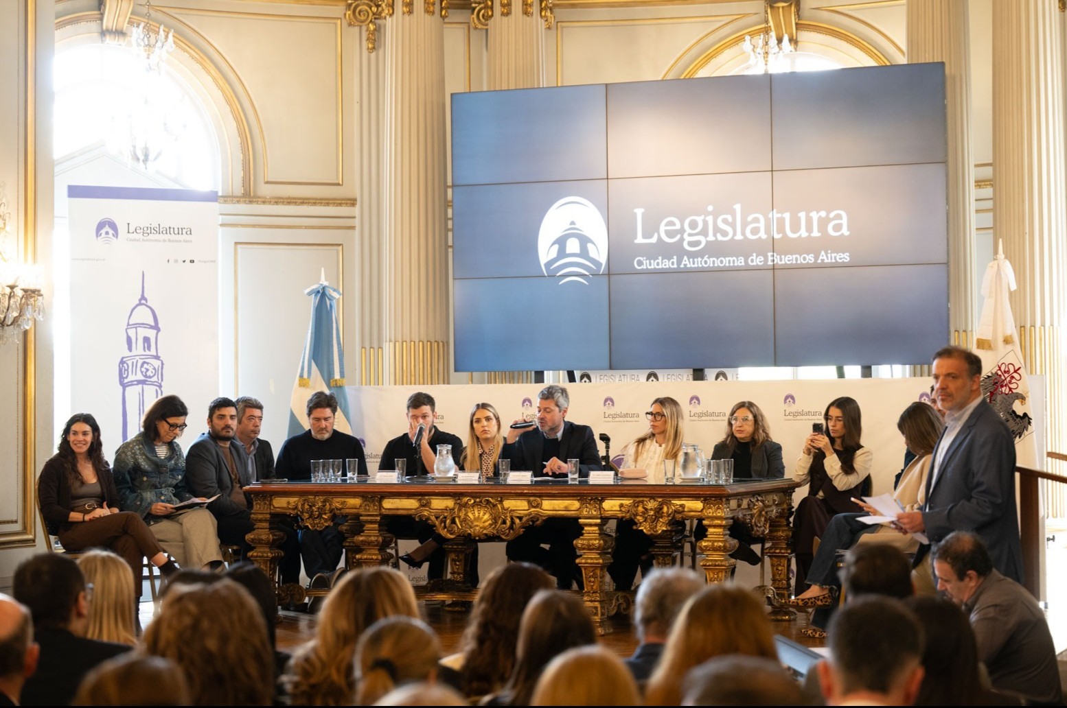 LA LEGISLATURA PORTEÑA AVANZA CON LA CREACIÓN DEL FUERO LABORAL