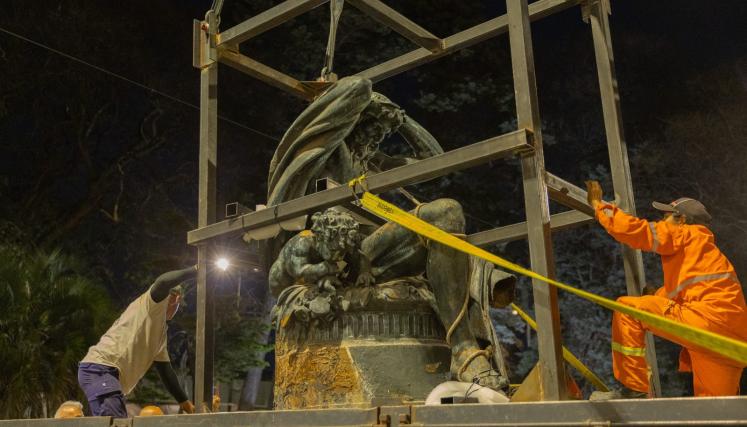 FUENTE MONUMENTAL: UNIRÁN EN UNA SÓLA PIEZA POR PRIMERA VEZ LAS PARTES DE LA ESCULTURA