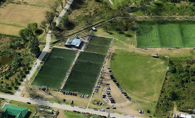 PIDEN INFORMES EN PARQUE SARMIENTO POR LA CONCESIÓN DE LAS CANCHAS Y SU IMPACTO AMBIENTAL