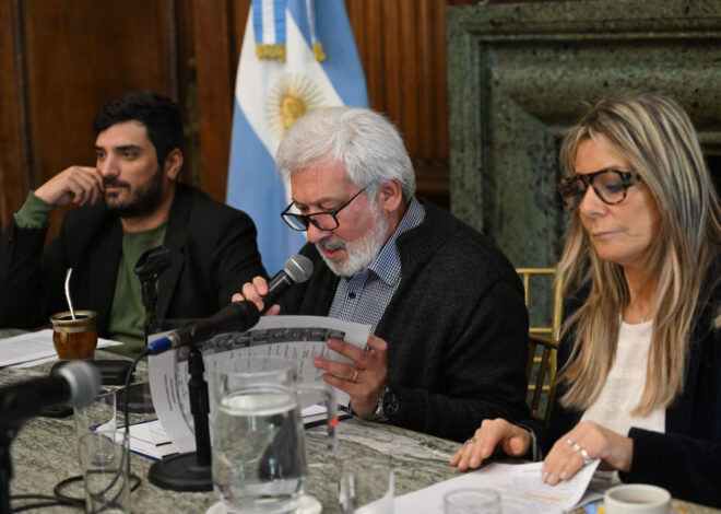 TRATAMIENTO DE DISTINCIONES, LEYES LABORALES Y PROYECTOS DE COMUNICACIÓN
